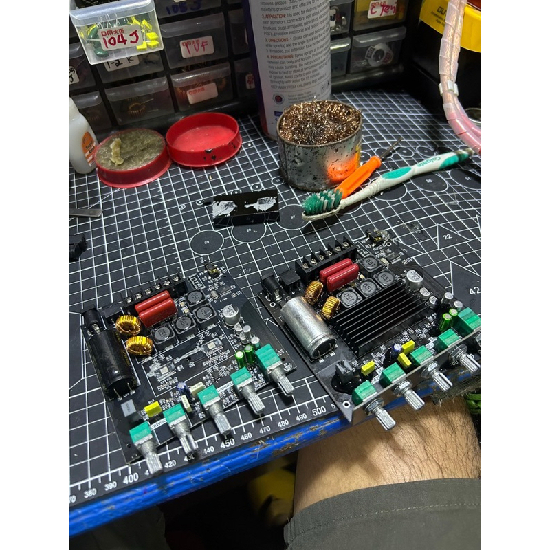 แอมป์TB21 โมเบสกลามแหลมกำลังขับ200wชิปใหญ่2.1ch 50*50*100