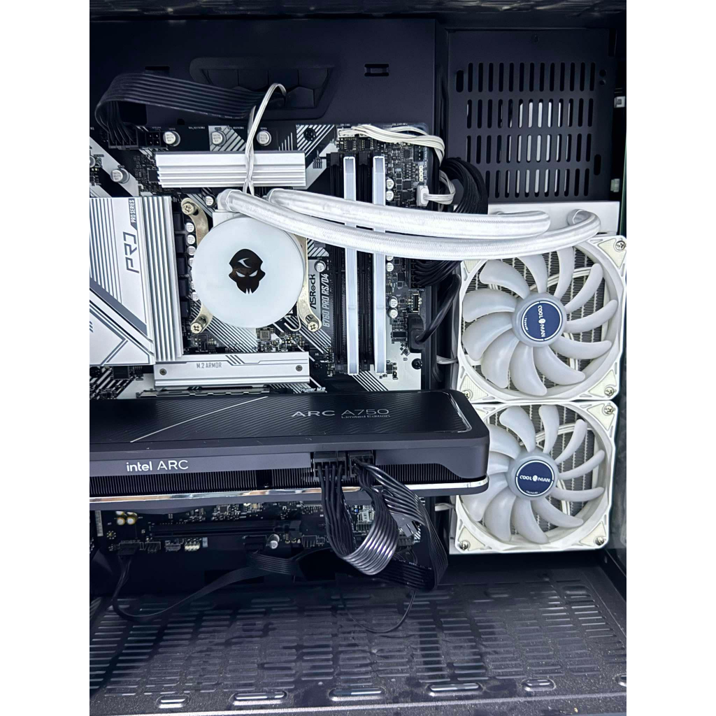 คอมมือสอง i5 13500 การ์ดintel