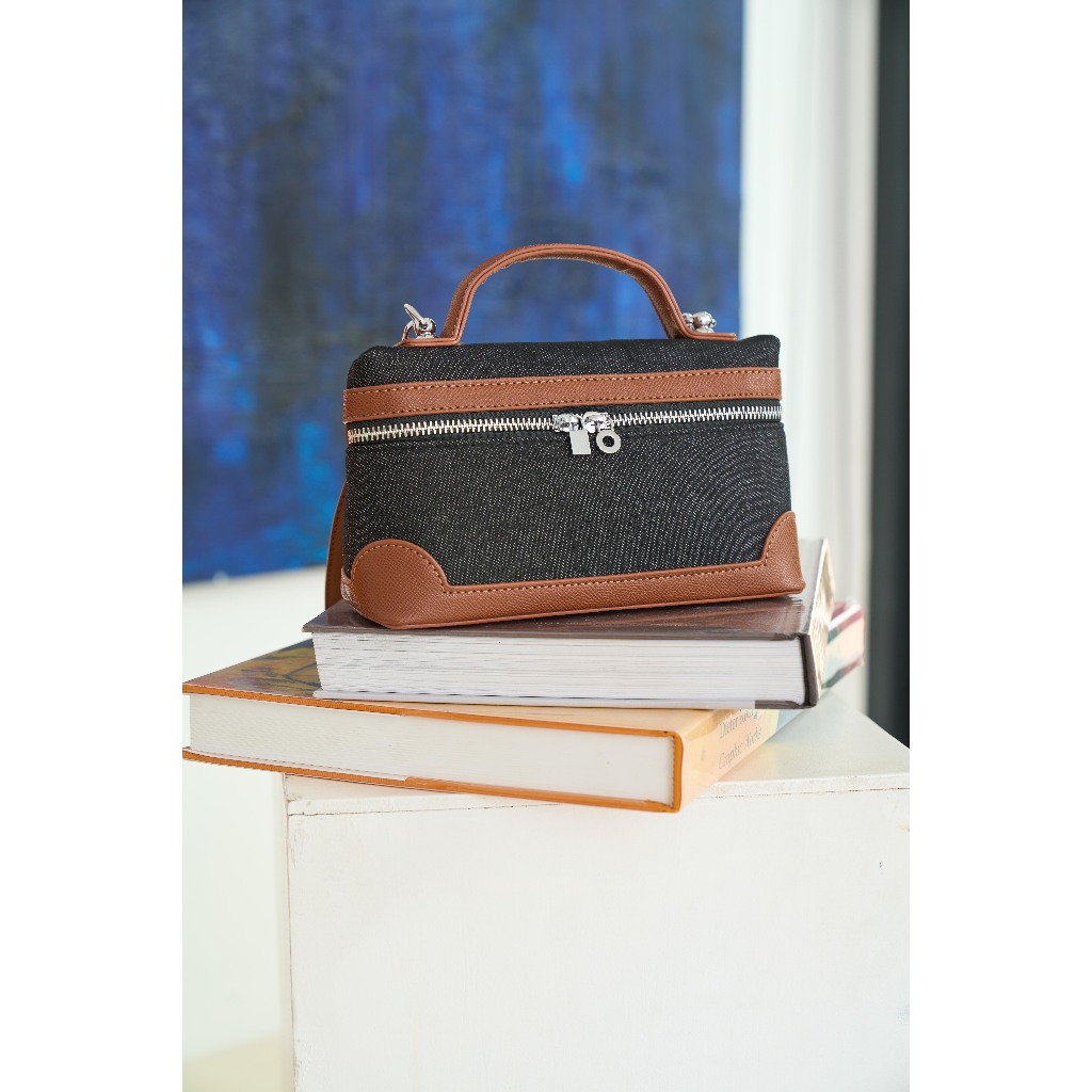 Mu Mu Brand "2451" กระเป๋าสะพายข้าง