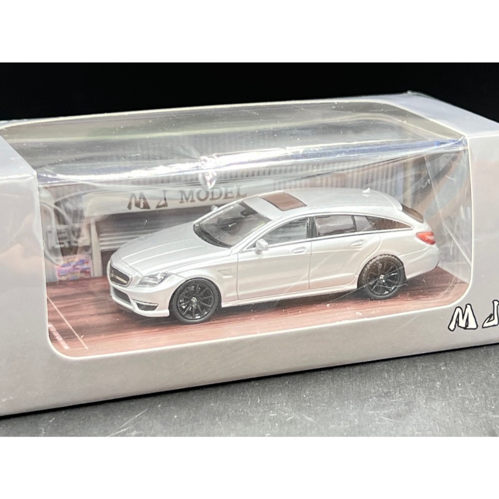 MJ 1/64 Diecast Model Benz amg cls63 Station Wagon Silver