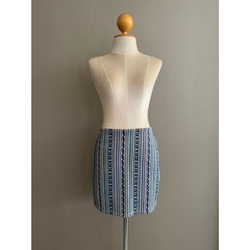 { มือสอง } กระโปรง ZARA