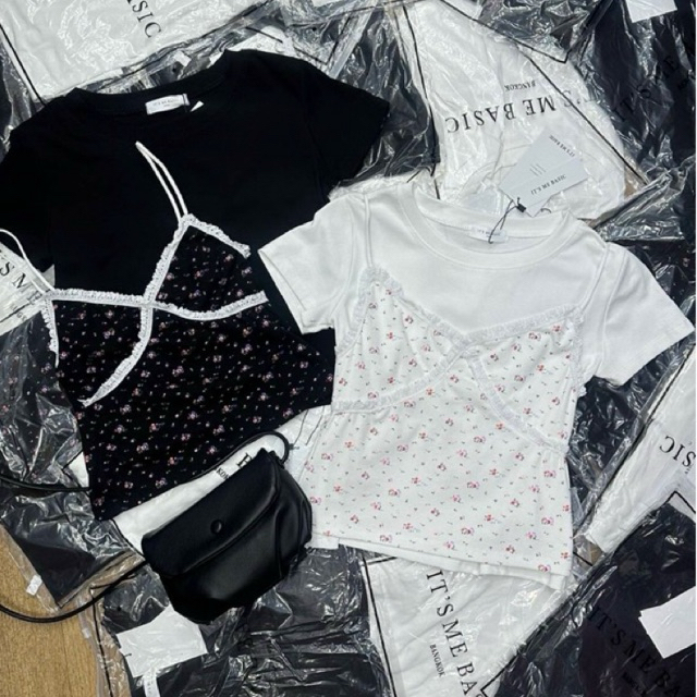 ( *ใช้โค้ดลด 30%) 𝙇𝙞𝙡𝙮 𝙘𝙧𝙤𝙥 🤍 เสื้อครอป 2 ชิ้นลายดอกไม้