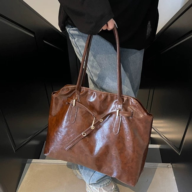 Fashion กระเป๋าสะพายไหล่ หนังPU ความขุขนาดใหญ่ ย้อนยุค สไตล์วินเทจ พร้อมส่งในไทย B-997