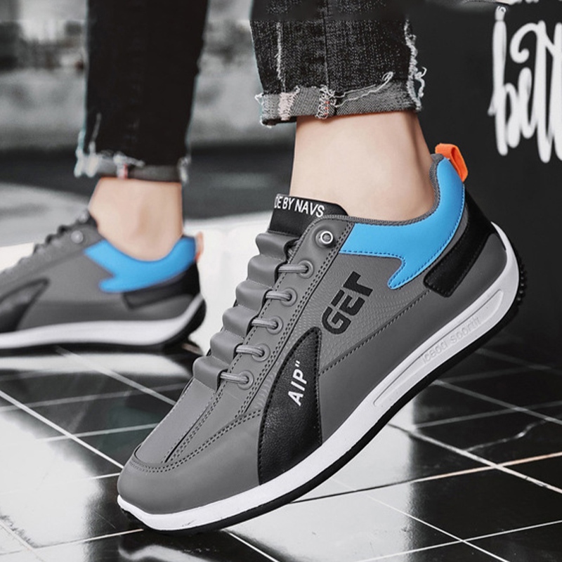 Koimoi รองเท้าผ้าใบแฟชั่นใหม่ สวยมาก ใส่แล้วดูดี ดีไซน์สวย เข้าชุดกันสองสี น้ำหนักเบา ใส่สบาย มีให้เลือก 3 สี ห้ามพลาด