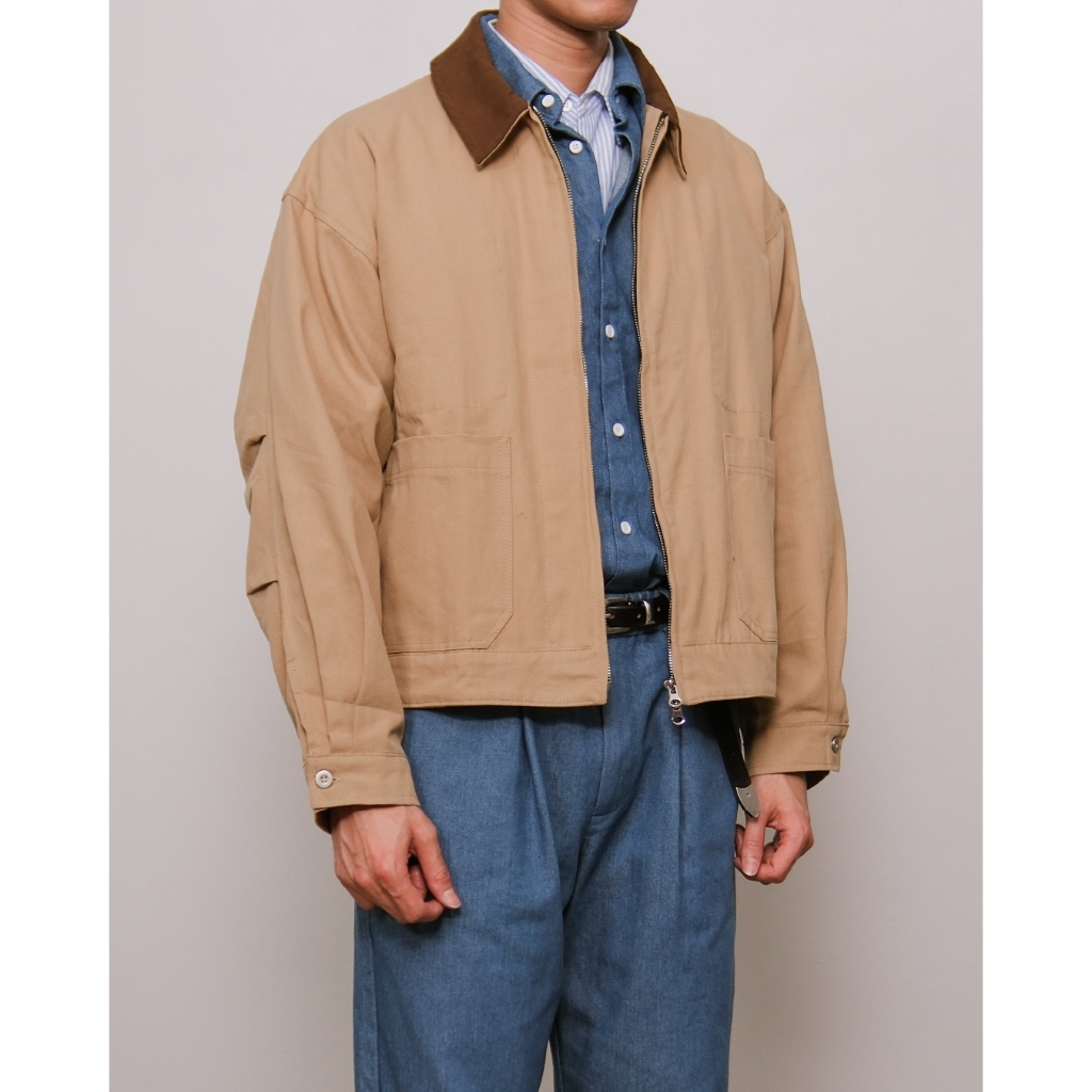 Utility Work Canvas Jacket in Khaki/Brown | เสื้อแจ็กเกตสไตล์เวิร์กแวร์ ผ้าแคนวาส สีกากีปกสีน้ำตาล