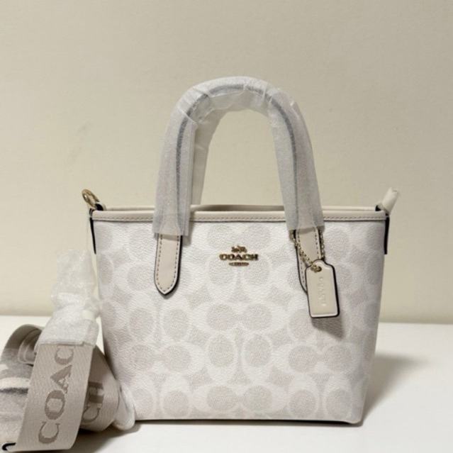 ฿ 🎀(สด-ผ่อน) CW032 white chalk CITY MINI TOTE BAG IN SIGNATURE CANVAS