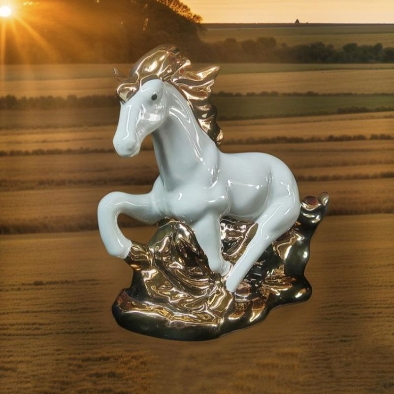 ม้า 12ราศีม้า งานเซรามิค ของขวัญวันเกิด ของมงคลตกแต่งบ้างตกแต่งตู้โชว์ 陶瓷马