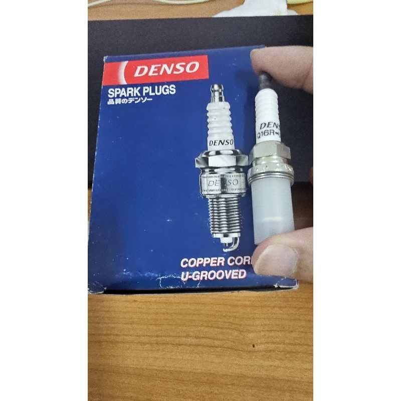 หัวเทียน Denso spark plugs Q16R-U11