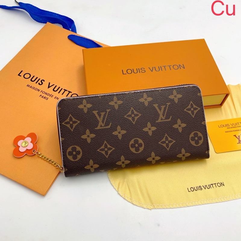 จัดโปรลดราคา* 🛍️สินค้าพร้อมส่ง🇹🇭 กระเป๋าสตางค์ใบยาว / ขนาด7.5นิ้ว พร้อมกล่อง+การ์ด ถุงผ้า💯✅ - รูปที่ 2