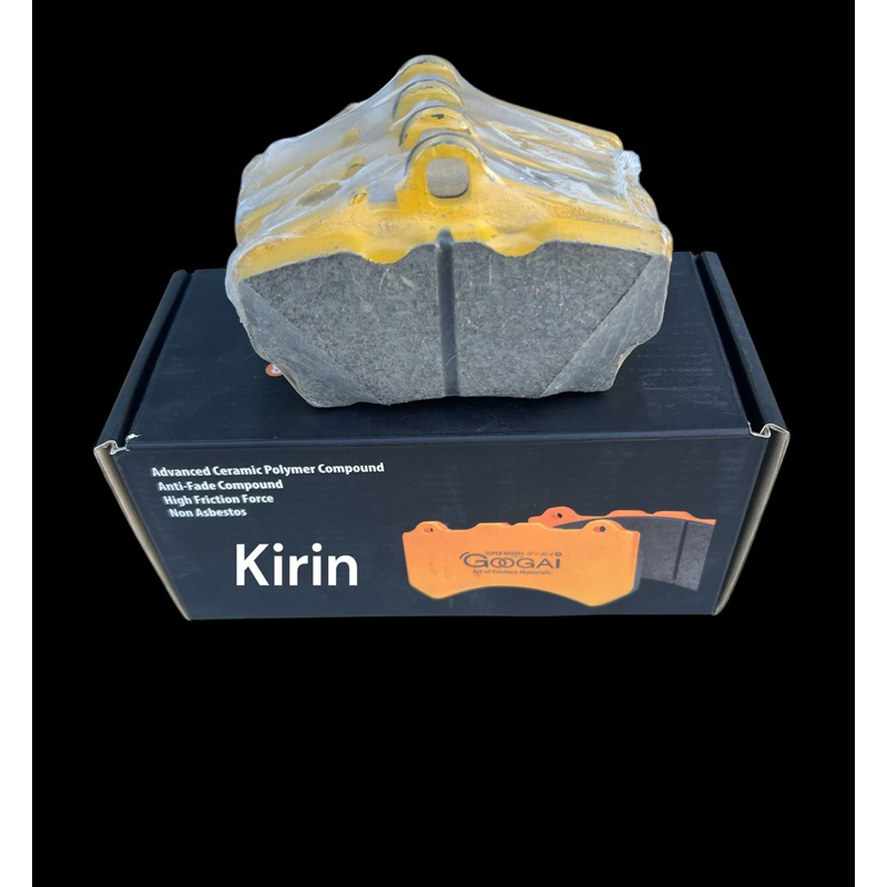 ผ้าเบรค Googai Kirin สำหรับเบรค M Perfermane BMW ซีรีย์ 3 F30