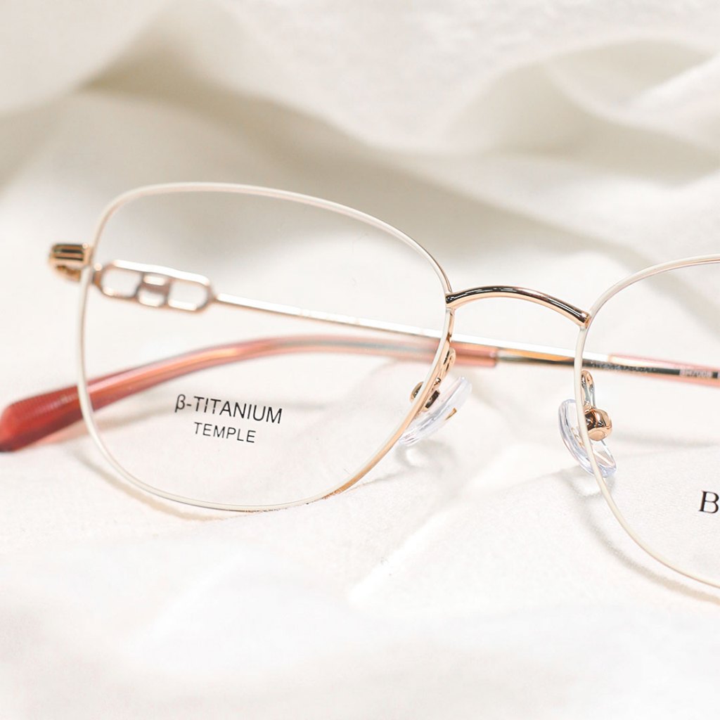 กรอบแว่น BOLON Eyewear รุ่น BH 7008 B39