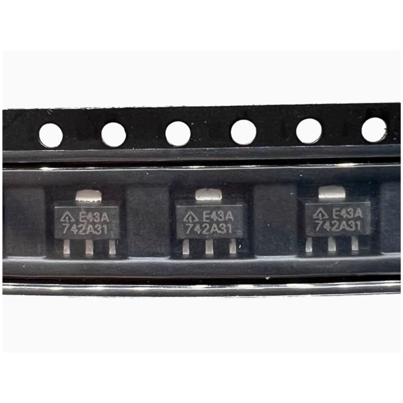 1ชิ้น AZ431AR-ATRE1 screen E43A package SOT-89 voltage reference chip IC New original