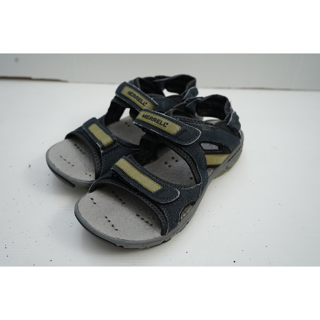 รองเท้ารัดส้น Merrell (260)