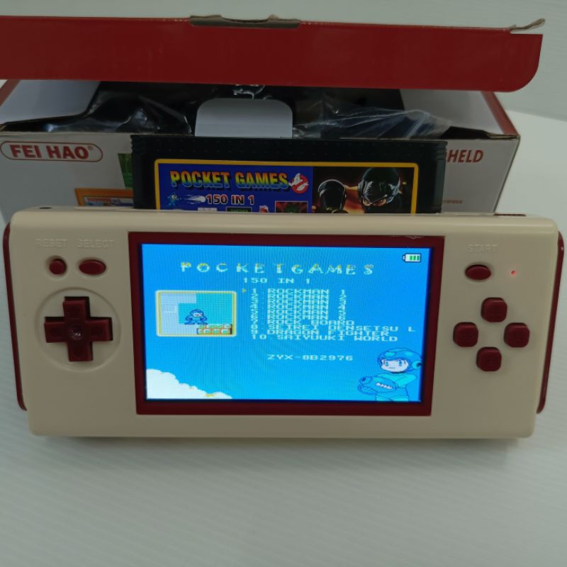 Famicom Portable  Mobile เครื่อง พกพา และต่อออกทีวีได้ ระบบHDMI พร้อมจอยไรสาย 2