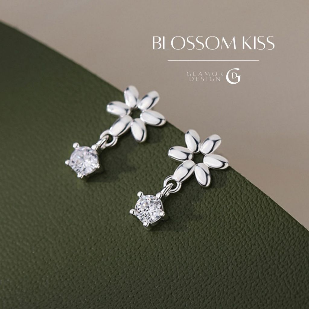 GLAMOR✨ต่างหูเงินแท้ Blossom Kiss ต่างหูเงิน ต่างหูดอกไม้ ต่างหูแฟชั่น ต่างหูเท่ๆ ต่างหูผู้หญิง
