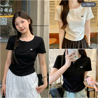 Cherryshop🍒พร้อมส่ง เสื้อยืดแฟชั่นผู้หญิง เสื้อยืดทรงซ้อ สไต…