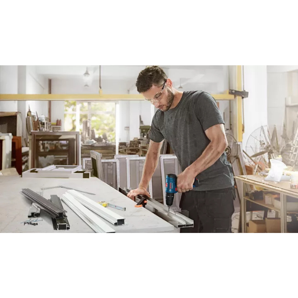 Bosch รุ่น GSB 120-LI Gen 3 สว่านกระแทกไร้สาย 12 โวลต์ แบตเตอรี่ 2.0 Ah 1 ก้อน และแท่นชาร์จ (06019G81K5)