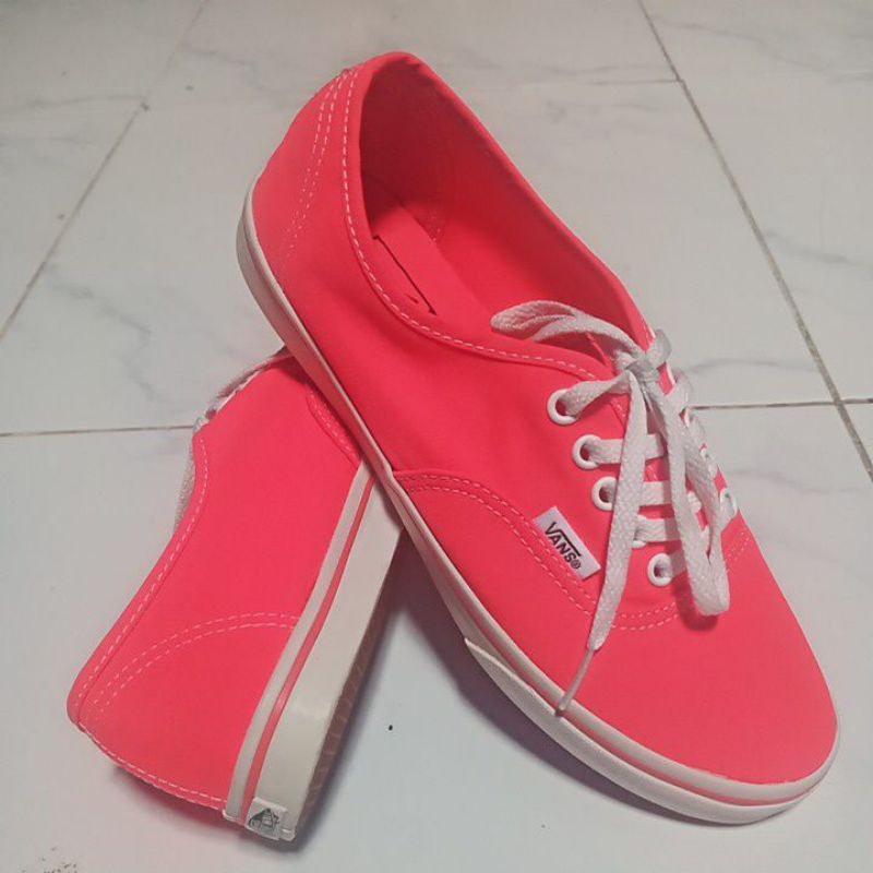 Vans Atwood Lo Pro Neon Coral Canvas