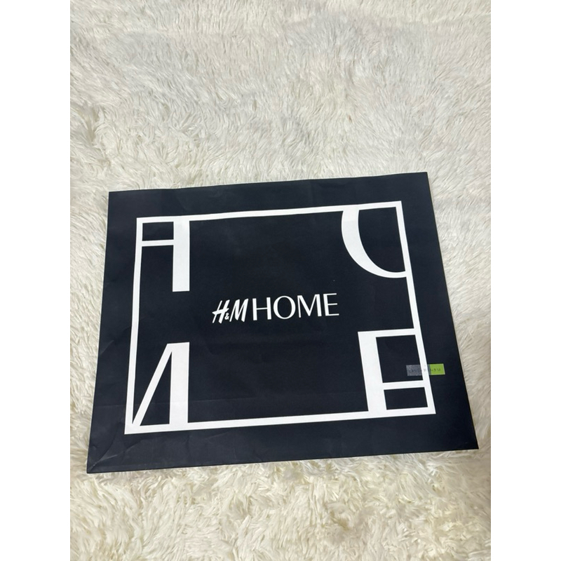 ถุงกระดาษ แบรนด์ H&M Home ขนาดใหญ่