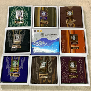 ผ้าถุงผู้ชาย ผ้าโสร่งผู้ชาย แบรนด์ Gajah Duduk รุ่น Sakura ไ…