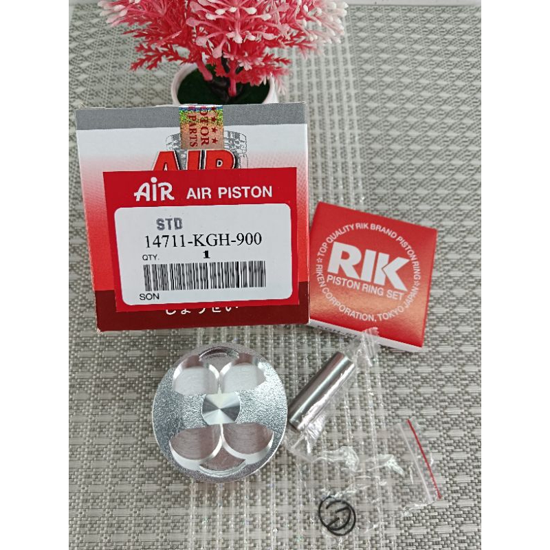 ชุดลูกสูบ โซนิค 58-62 มิลสลัก13 พร้อมหลบวาล์ว 4วาล์ว ใส่ W110i ไม่มีชักหลบวาล์ว 19/17