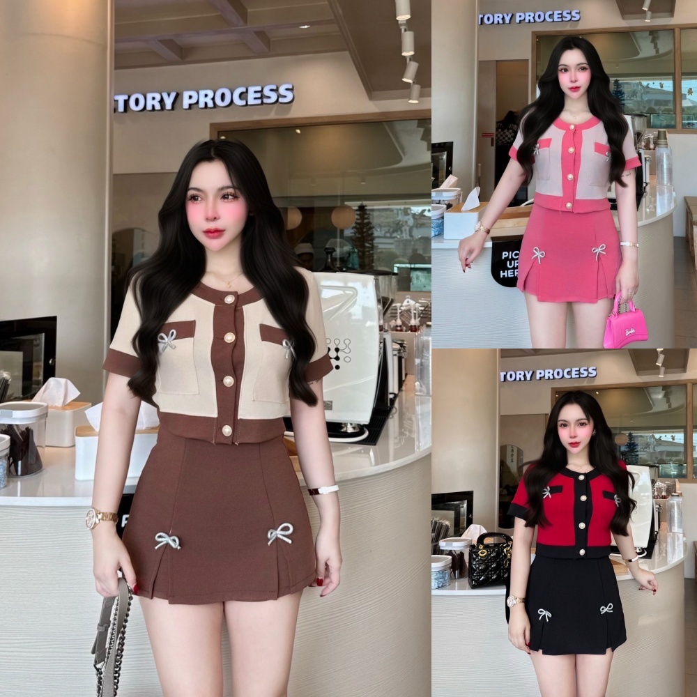 สินค้าพร้อมส่ง ชุดเซตผ้าวูลเวฟ เสื้อกระดุมมุกหน้ากระเป๋าหน้าแต่งโบว์เพขร+กางเกงกระโปรงแต่งโบว์เพชร  A2553