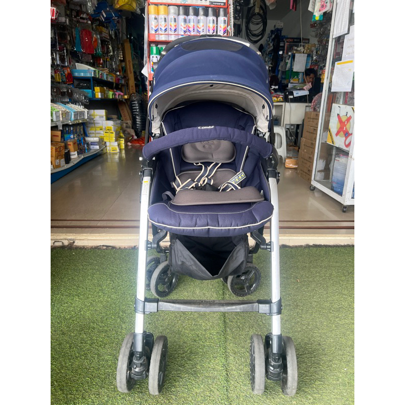 รถเข็นเด็ก Combi รุ่น Miracle Turn ELEGANT FD-500(combi diaclasse) มี Egg Shock สภาพสวย 90%