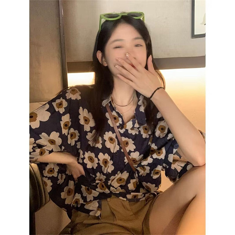 เสื้อฮาวายแขนสั้นลายวินเทจ ไซส์โอเวอร์ผ้าพรีเมียมเชิ้ตลายดอก ใส่สบายไม่ร้อน เหมาะเล่นน้ำสงกรานต์ - รูปที่ 2