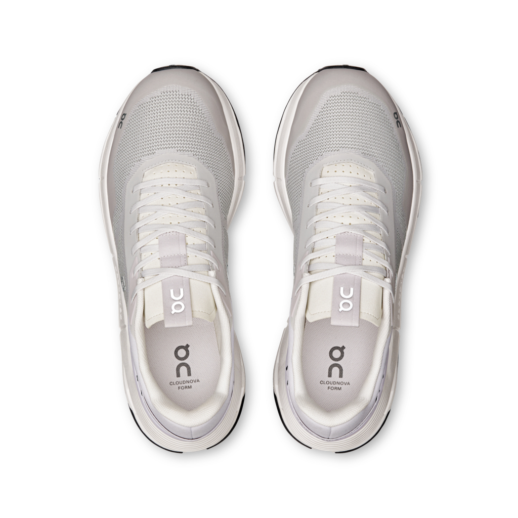 [On Running] รุ่น Cloudnova Form 2 TT ผู้ชาย (Men) รองเท้าผ้าใบ (เพิ่มไซส์ 0.5 - 1 ซม.)