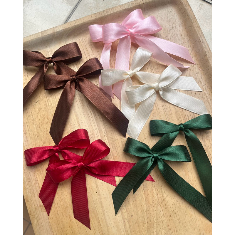 เข็มกลัดริบบิ้นโบว์ 10 ชิ้น🎀ริบบิ้นขนาด1.5cm.