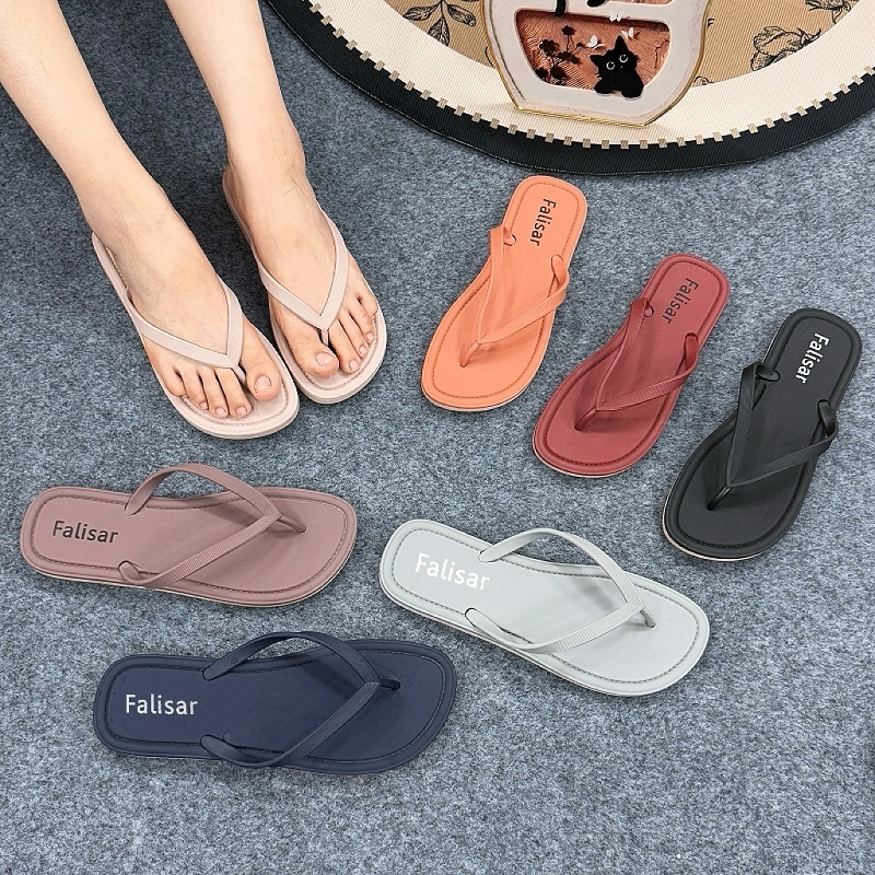 รองเท้าแฟชั่นหญิง แบบมีหูคีบ ยางล้วนรุ่น 1818