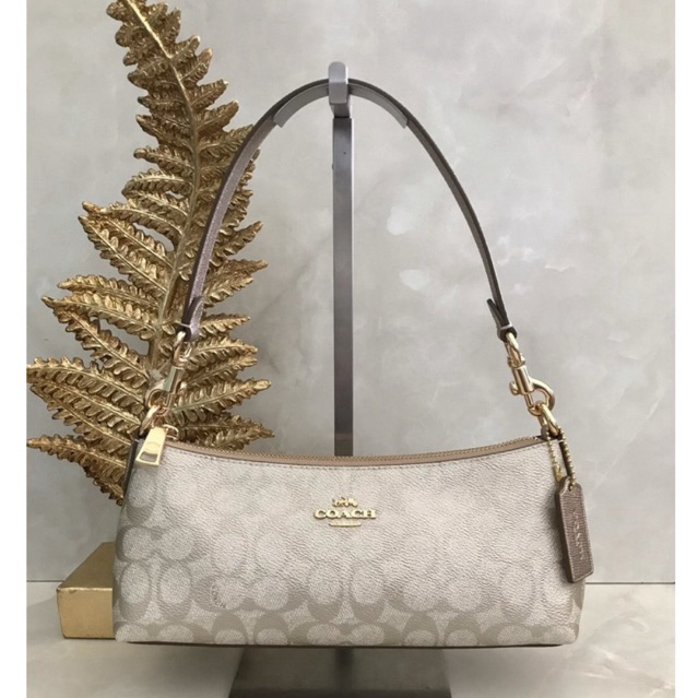 ✅🎀(สด-ผ่อน) CX580 Charlotte Shoulder Bag 10” แชมเปญ