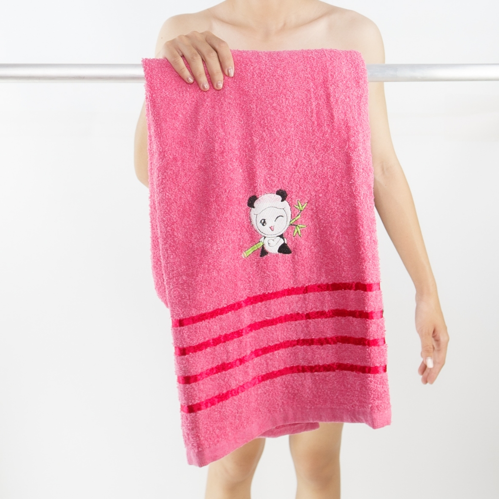 ผ้าขนหนูผ้าเช็ดตัวเช็ดตัวยี่ห้อPenguin Friends สุ่มลายปักน่ารัก คอตตอน 100% แห้งไว ไม่อับชื้น นุ่ม