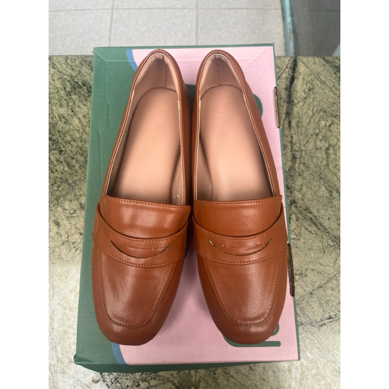 (used) รองเท้า loafer แบรนด์ puff shoes size 38