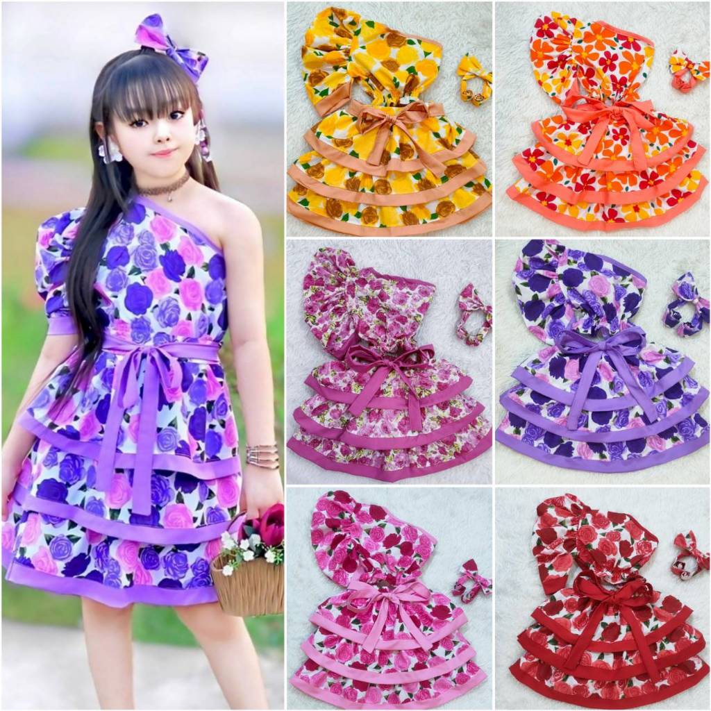 ️ชุดเซทเสื้อเปิดไหล่ลายดอกไม้ + กระโปรง 3 ชั้น แถมคาดผมเข้าเซท (ผ้าคอตตอน tc )