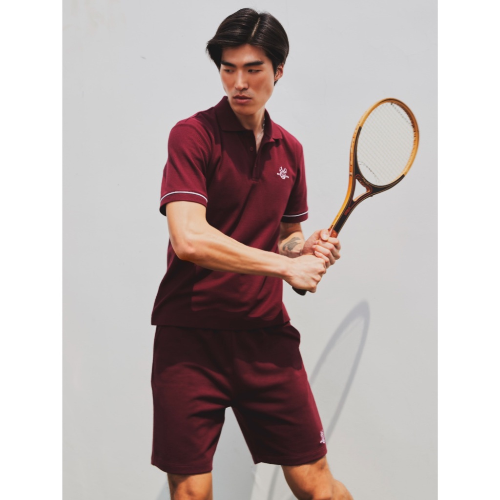 UPTOYOU เสื้อโปโลผู้ชายแขนสั้น man polo with logo embroidered in White