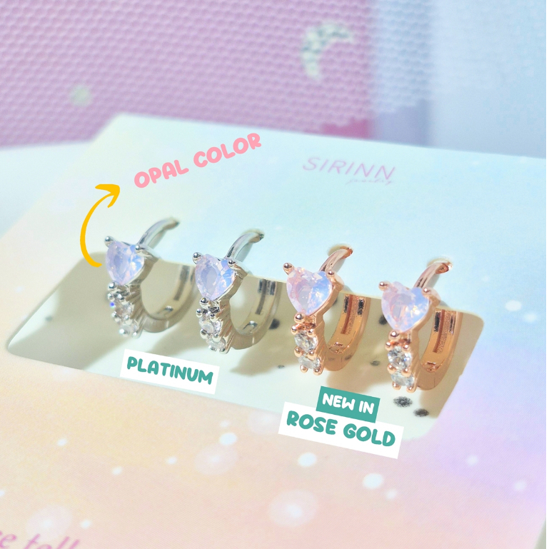 Sirinn ต่างหูห่วงเพชรสีโอปอล Glimpse Opal ขนาดห่วง 9 mm แพ้ง่ายใสได้