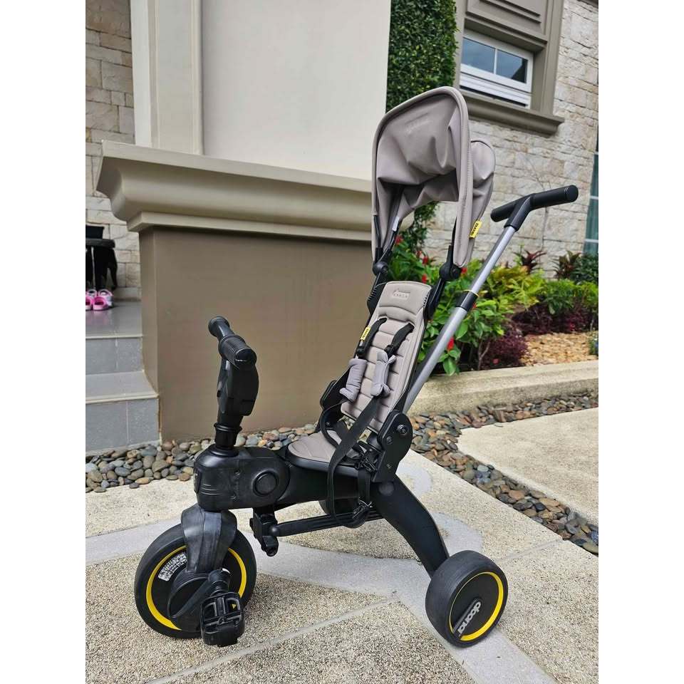 Doona Liki Trike S3 รถเข็นจักรยาน มือสองสภาพดีมาก