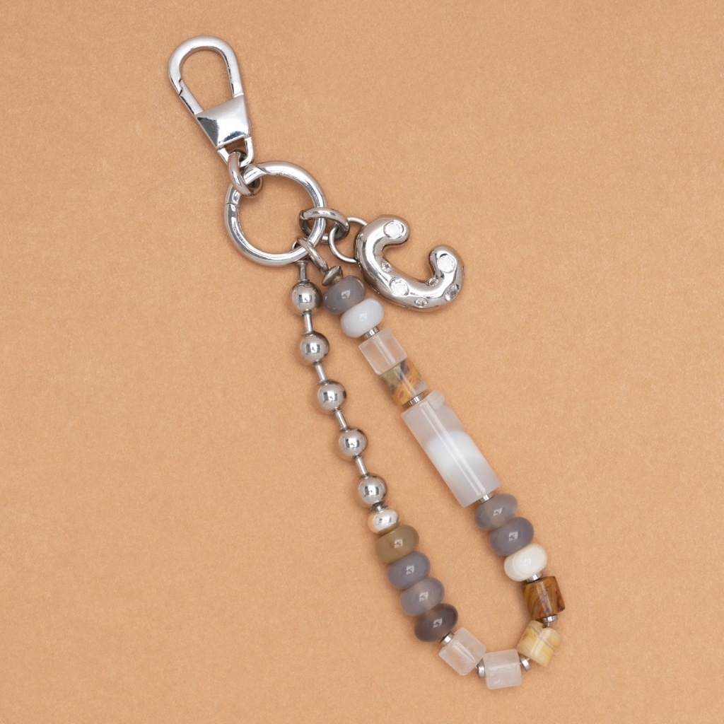 KEYCHAIN INITIAL (เลือกอักษร INITIAL ได้)  พวงกุญแจหินมงคล เลือกอักษร INITIAL ได้