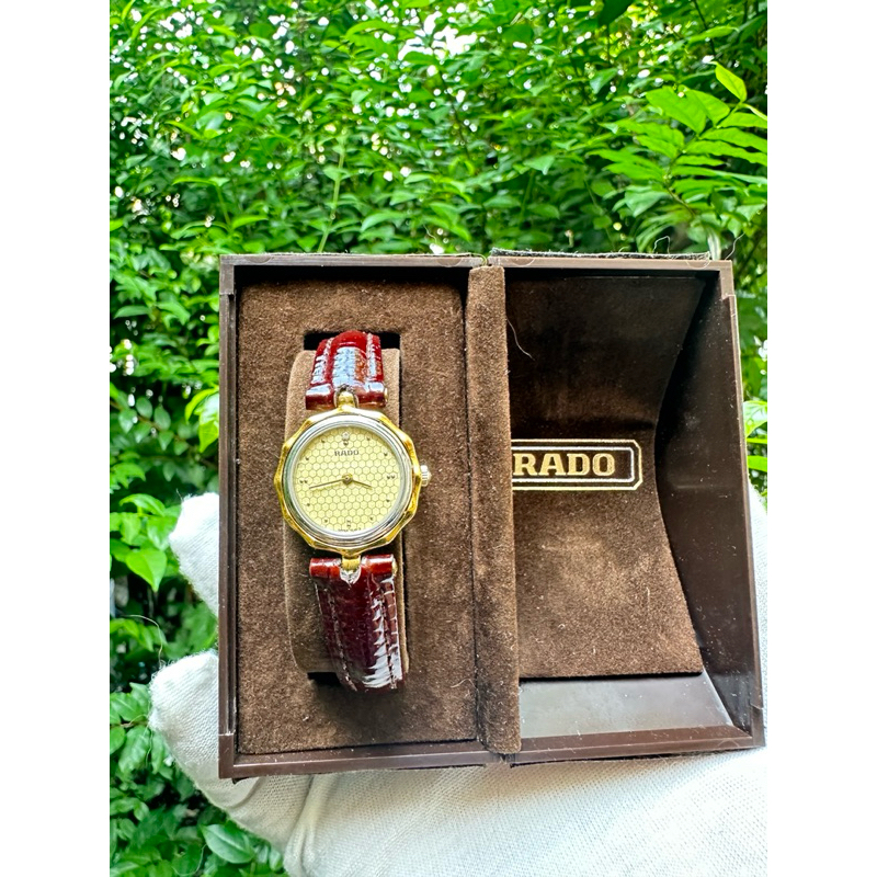 นาฬิกา Rado Lady แท้มือสอง พร้อมกล่อง พร้อมใช้สภาพดี USED