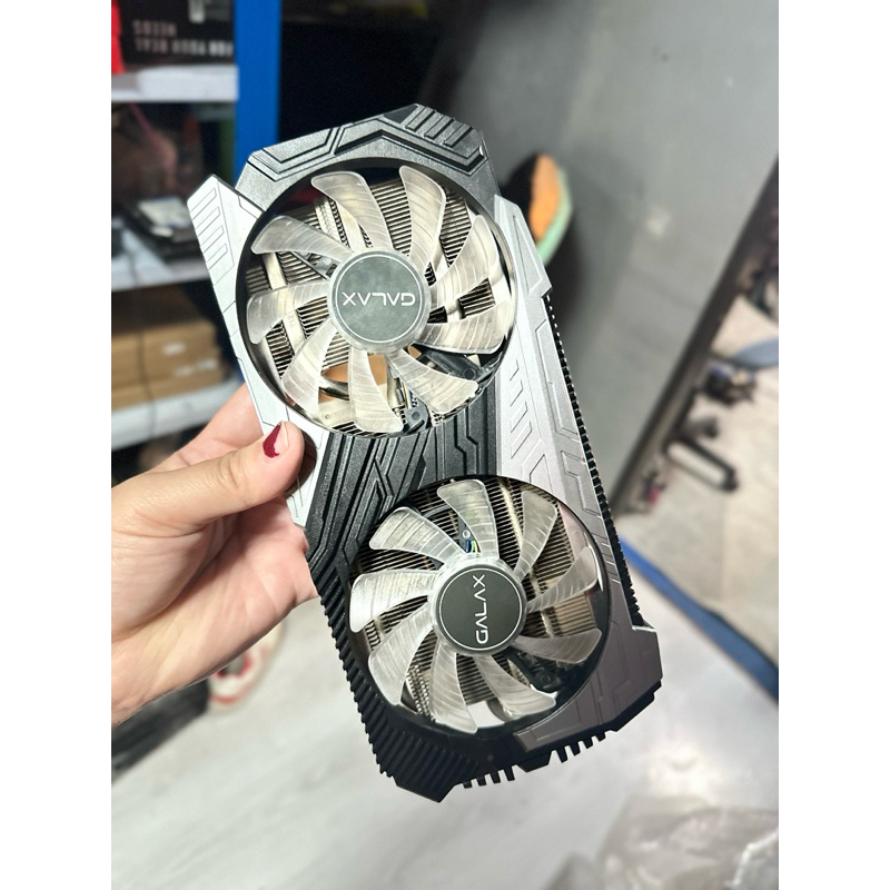 ซิ้งเเละพัดลมกาดจอGALAX GEFORCE RTX 2060 PLUS 1-CLICK OC - 6GB GDDR6  สินค้าเป็นมือสอง สภาพดี