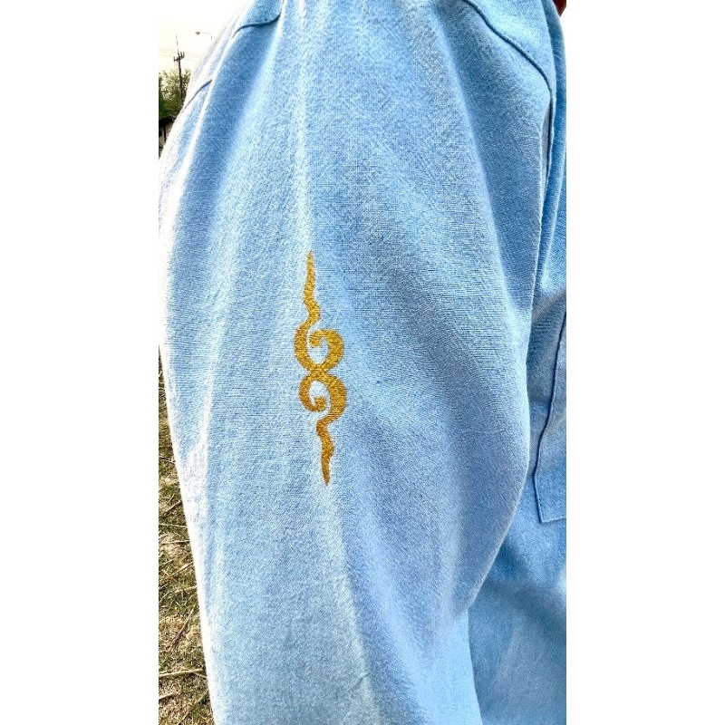 เสื้อผ้าฝ้ายแขนยาวสีฟ้า หลวงพ่อเยื้อน🌳💧