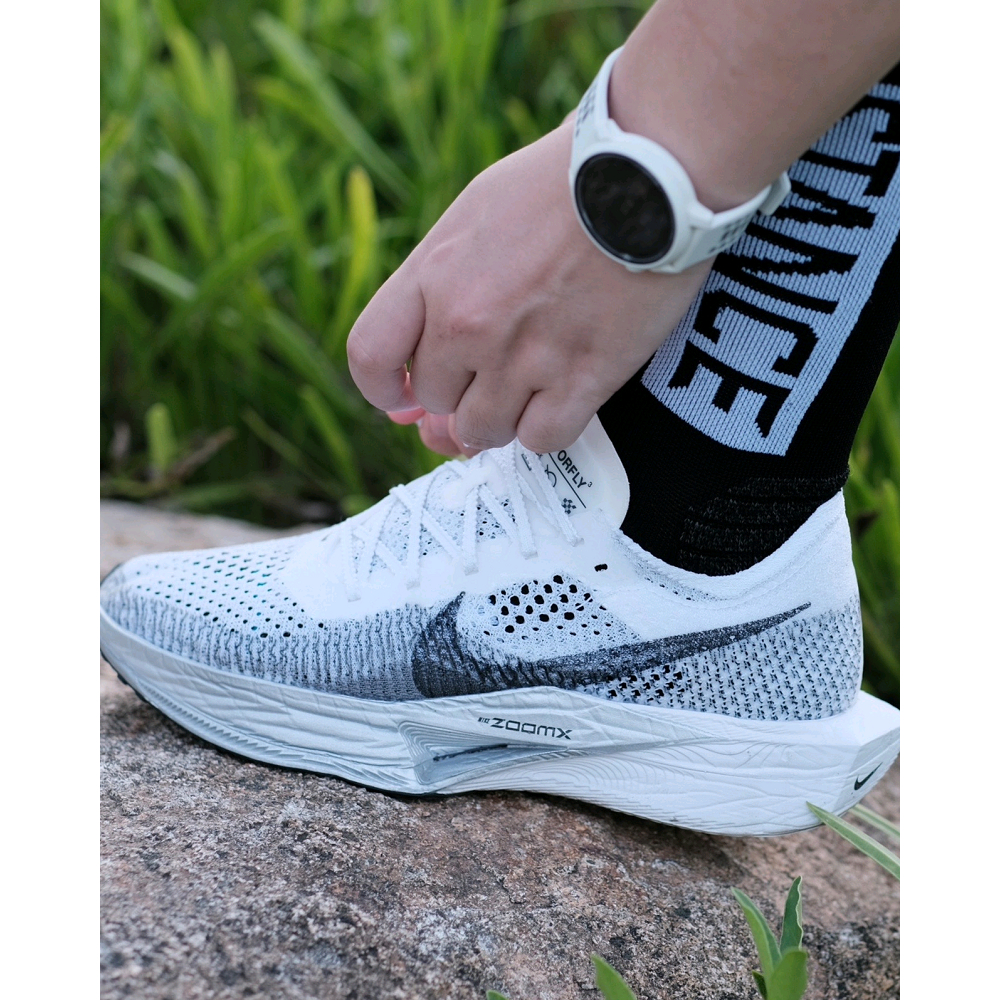 Nike ZoomX Vaporfly Next% 3 Volt  รองเท้าผ้าใบ สำหรับทั้งชายและหญิง(ของแท้ 100%)