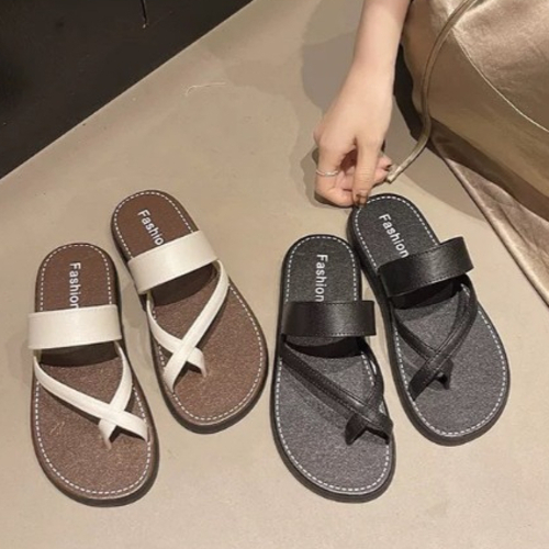 citadel.ecommerce รองเท้าแตะหูคีบ สายไขว้ผู้หญิง แบบสวม สไตล์ย้อนยุค เดินชายหาด พร้อมส่ง S-192