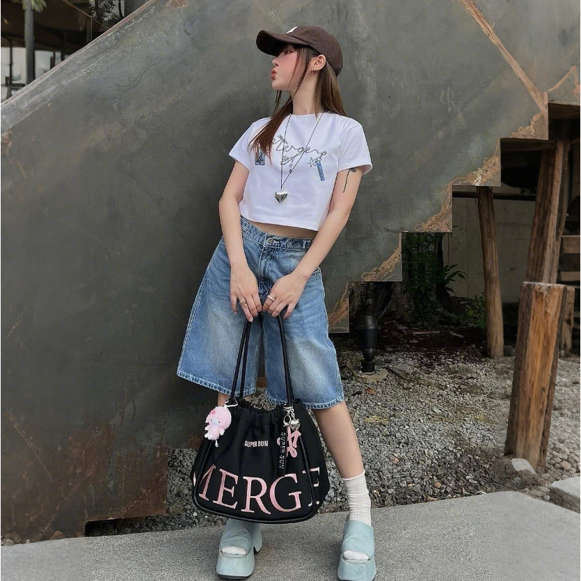 MERGE A DAY BAG กระเป๋าถือ M/L💞ของแท้ 100 %💞 สินค้าพร้อมส่ง กระเป๋าถือ กระเป๋าสะพายไหล่