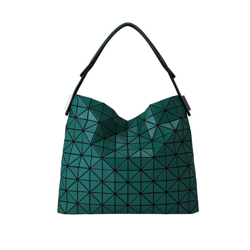 issey miyake % BaoBao Baguette ของใหม่ ของแท้ 100%