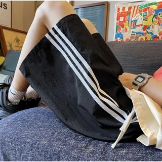 พร้อมส่งในไทย** กางเกงขาสั้นผู้ชาย กางเกงแต่งแถบข้าง K83