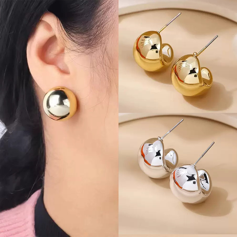 ต่างหูทอง earring ตุ้มหูห่วง ประเภทลูกบอล ต่างหูห่วง หรูหรา jewelry accessories สําหรับผู้หญิง 92.5%เข็มเงิน