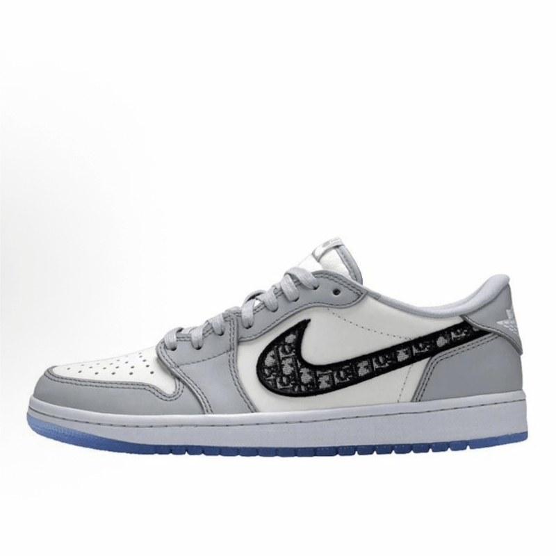 ชนShop�✨ลดราคา 50% ของแท้ 💯✨DIOR x Jordan Air Jordan 1แท้ ฟรีค่าจัดส่งทั่วประเทศ จัดส่งที่รวดเร็ว 🚚