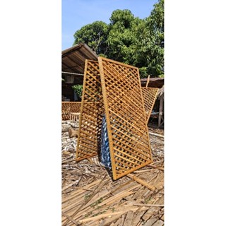 ระแนงไม้ ฉากกั้น ตกเเต่ง คาแฟ สวน พร้อมขาตั้ง งานทำจากไม้สัก…